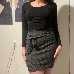 Grid, pattern, pencil skirt